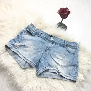 Forever 21 distressed jeans shorts (waist measures 32")